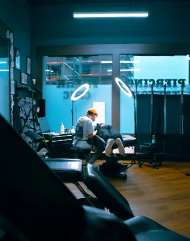 Cabine de tatouage du salon